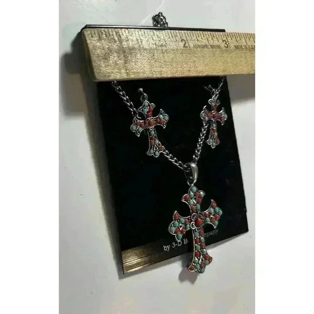 NWT Silver Strike 3-D Belt Company Turquoise Cross Earrings And Necklace Set - Picture 5 of 7